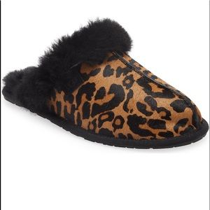 🔥🔥UGG Scuffette II slipper